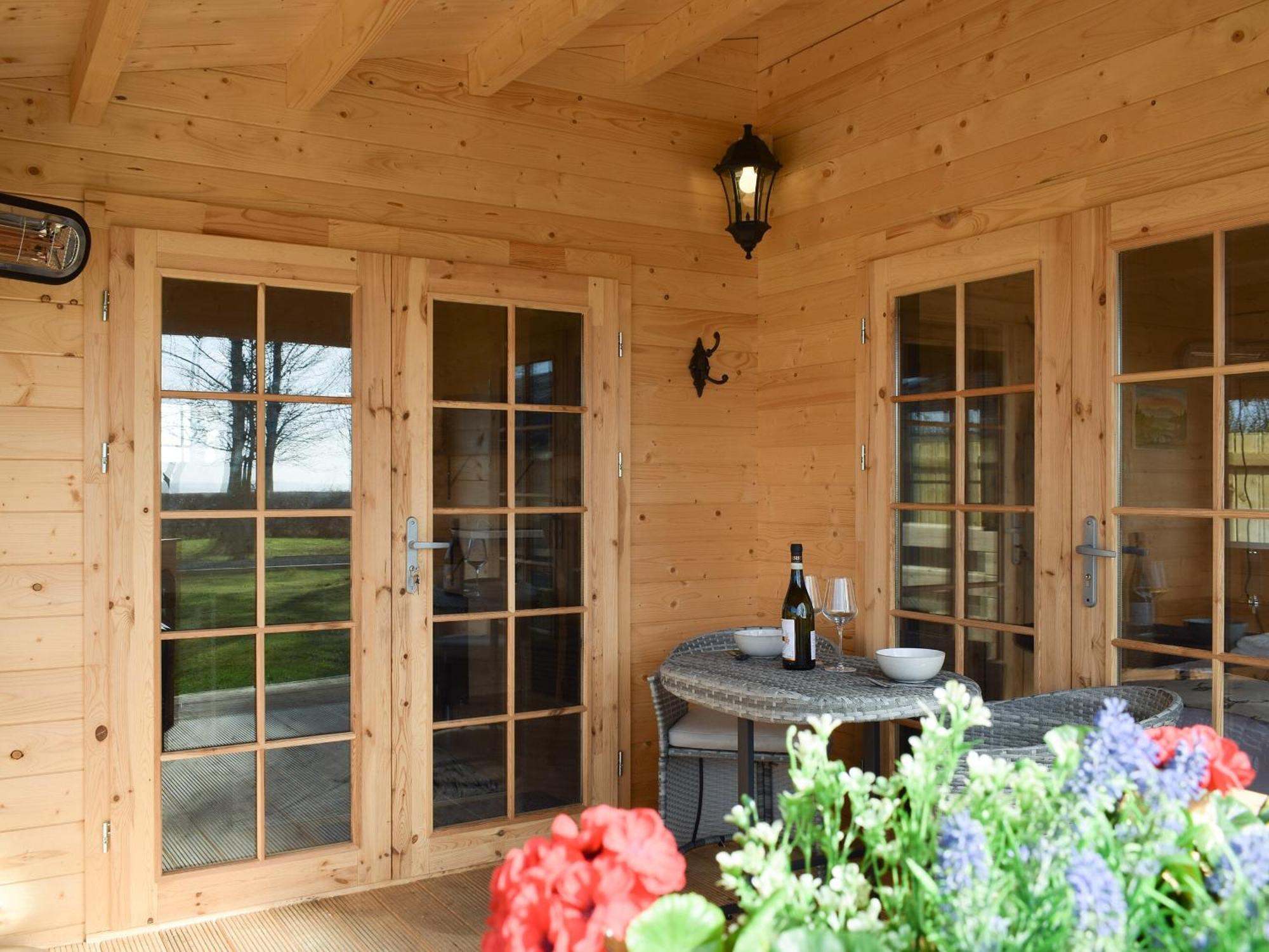 Pinewood Cabin Saline Exterior photo